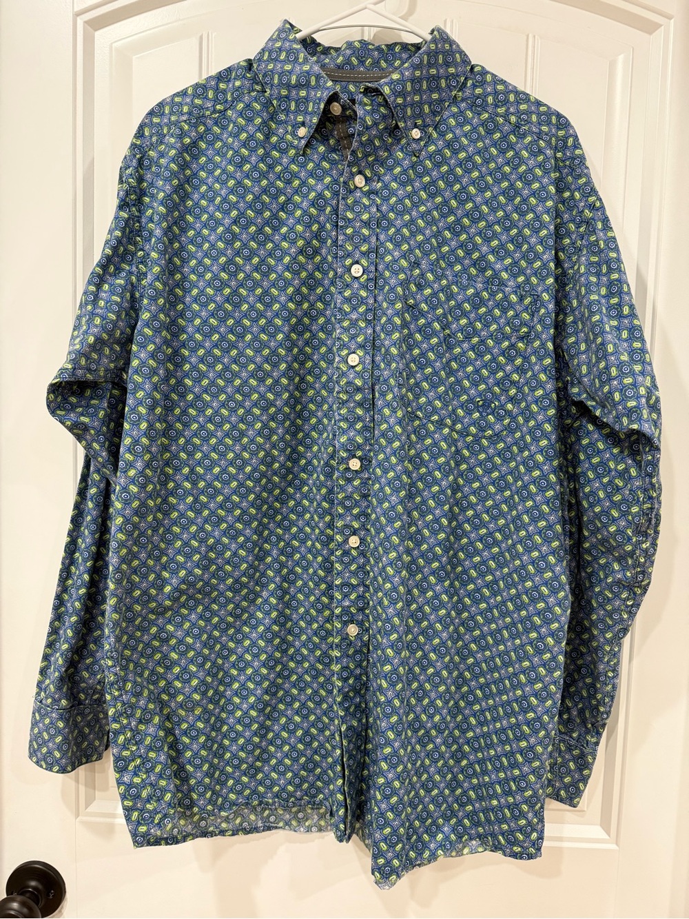 EUC Ariat Men's Blue and Green Printed Button-Down Shirt